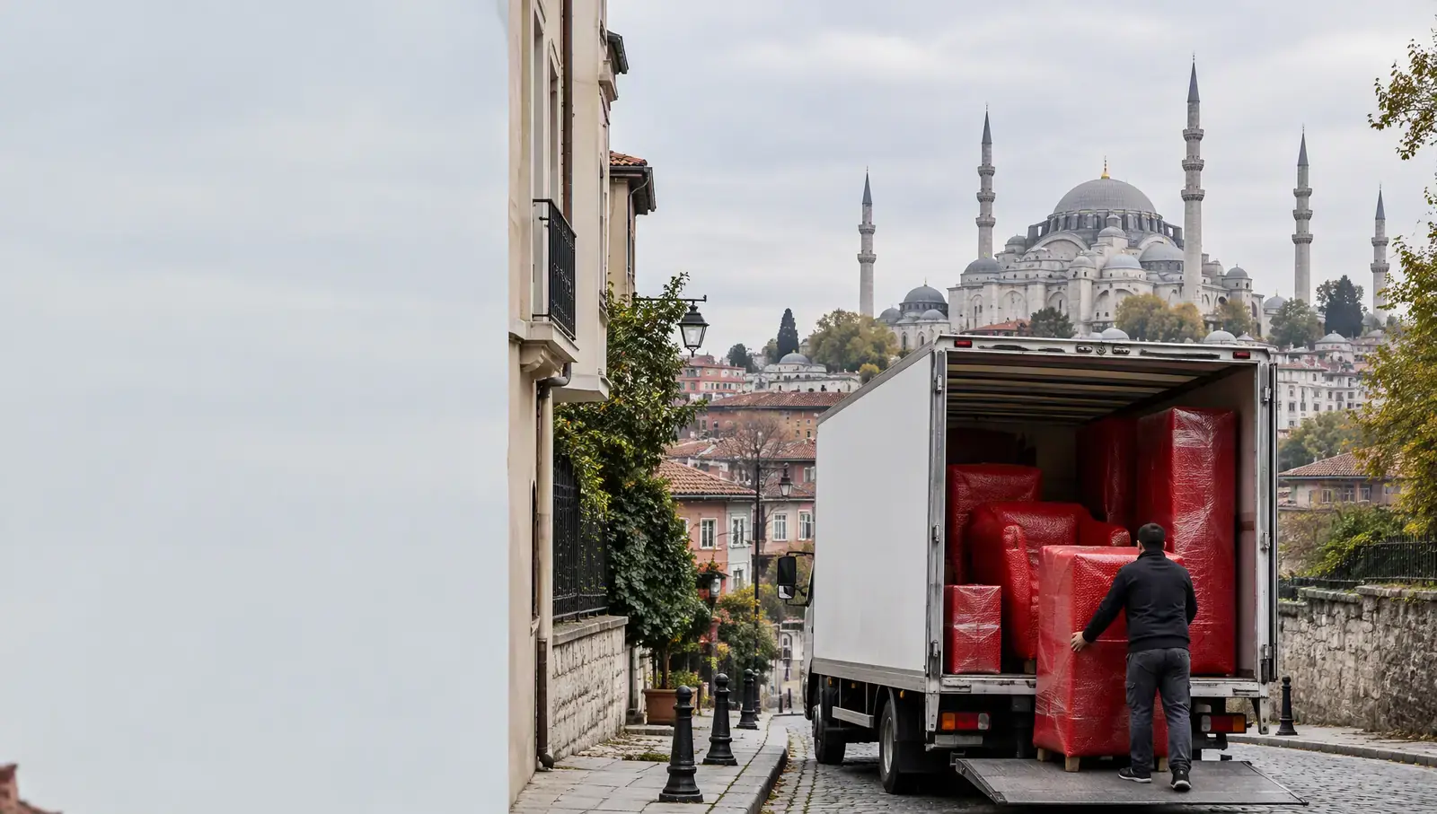 the old-city streets and Süleymaniye skyline in Fatih; AI-generated image