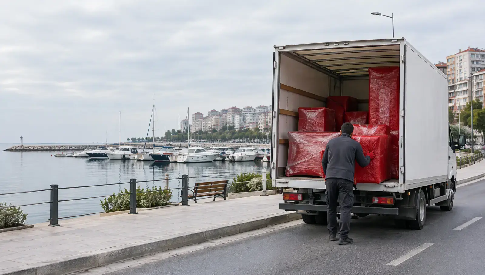 Pendik'te sahil yolu ve marina; yapay zekâ ile oluşturulmuş görsel